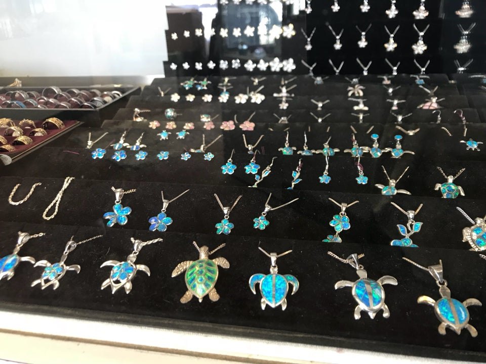 Leilani's Jewelers business photo